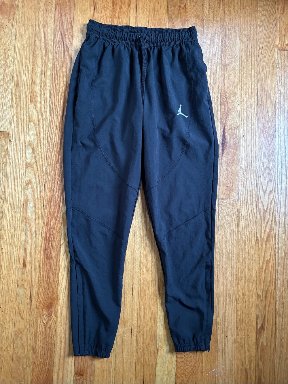 Jordan Men’s Black Jumpman Joggers Medium
